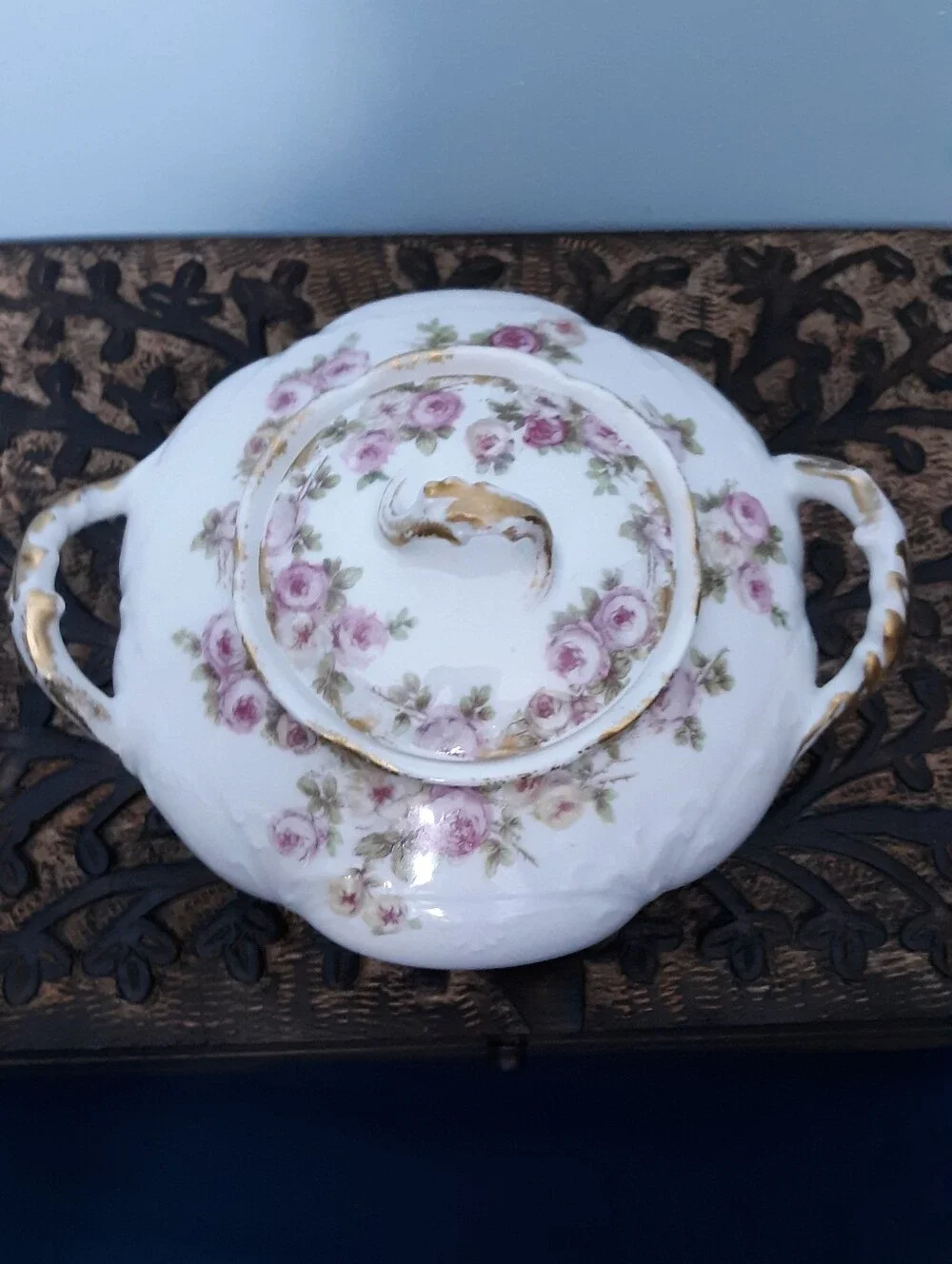 Ca 1900 GDA Charles Field Limoges Sugar Bowl Rose Spray Pink White Gold Floral